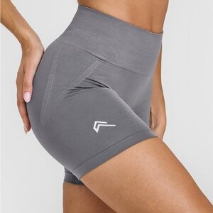 Oner Active Effortless Seamless high-waisted shorts Ash Grey Size Small